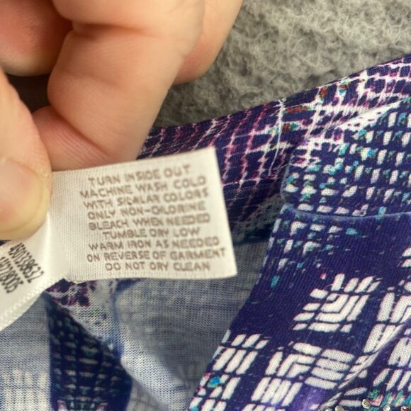 Chicos Top Womens 3 US Extra Large Purple 3/4 Sleeve Rhinestone V Neck Stretch - Picture 5 of 9